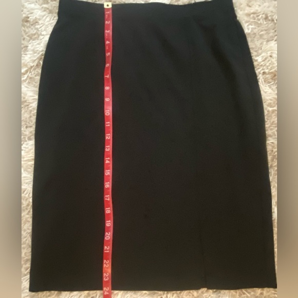 NWT CHICO’S Black Pencil Skirt Size 6 - Picture 4 of 7